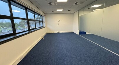 James Watt Ave, East Kilbride à louer Photo intérieure- Image 2 de 3