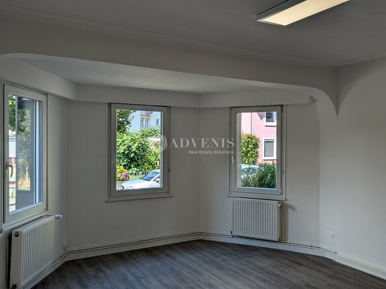 Office in Bischheim for lease - Interior Photo - Image 3 of 12