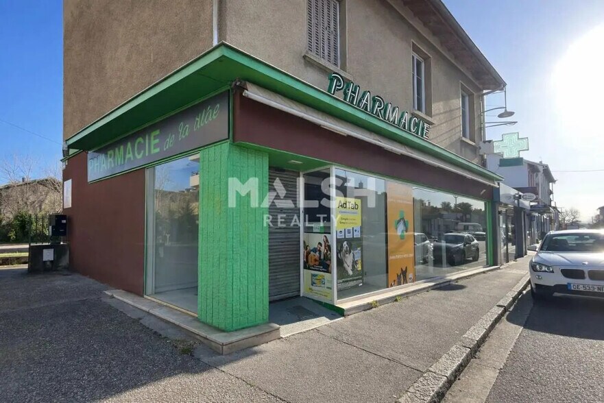 125 Rue Commandant Charcot, Sainte-Foy-lès-Lyon for lease - Primary Photo - Image 1 of 7