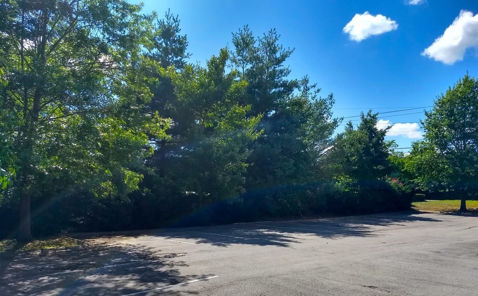 7982 Coley Davis Rd, Nashville, TN for sale - Building Photo - Image 3 of 7