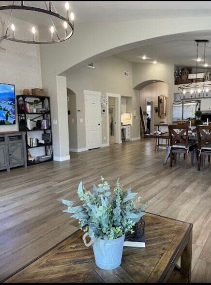 3208 W Grandview Rd, Phoenix, AZ à vendre - Photo du bâtiment - Image 2 de 28