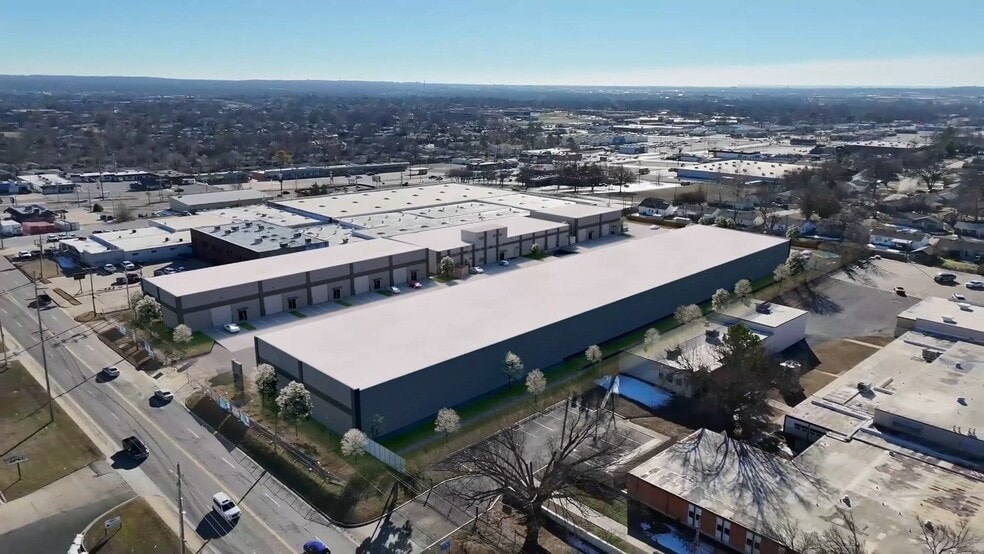 6240 E 15th St, Tulsa, OK for lease - Commercial Listing Video - Image 2 of 37