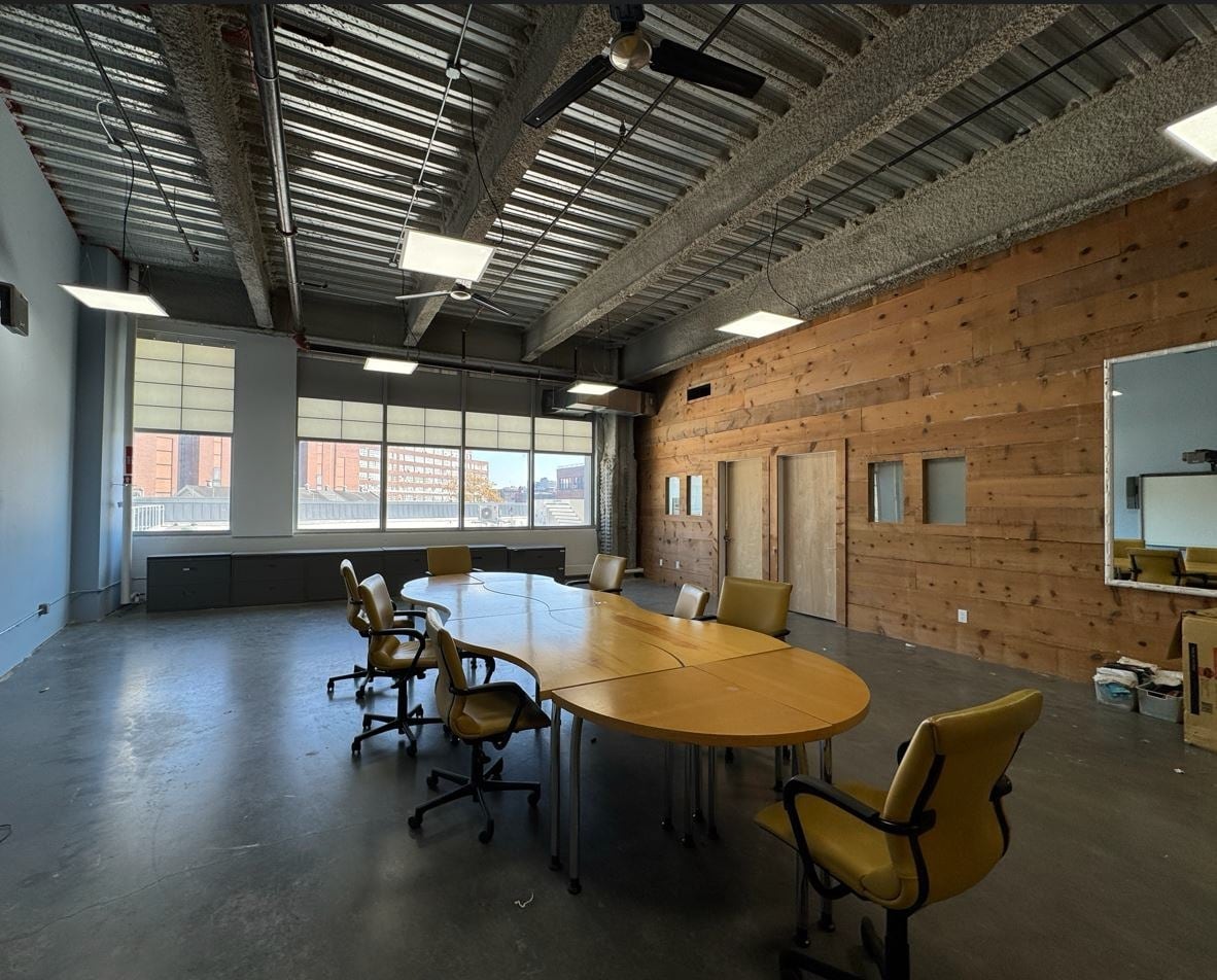 141 Flushing Ave, Brooklyn, NY for lease Interior Photo- Image 1 of 3