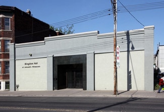 Plus de détails pour 2393 Dundas St W, Toronto, ON - Spécialité à vendre