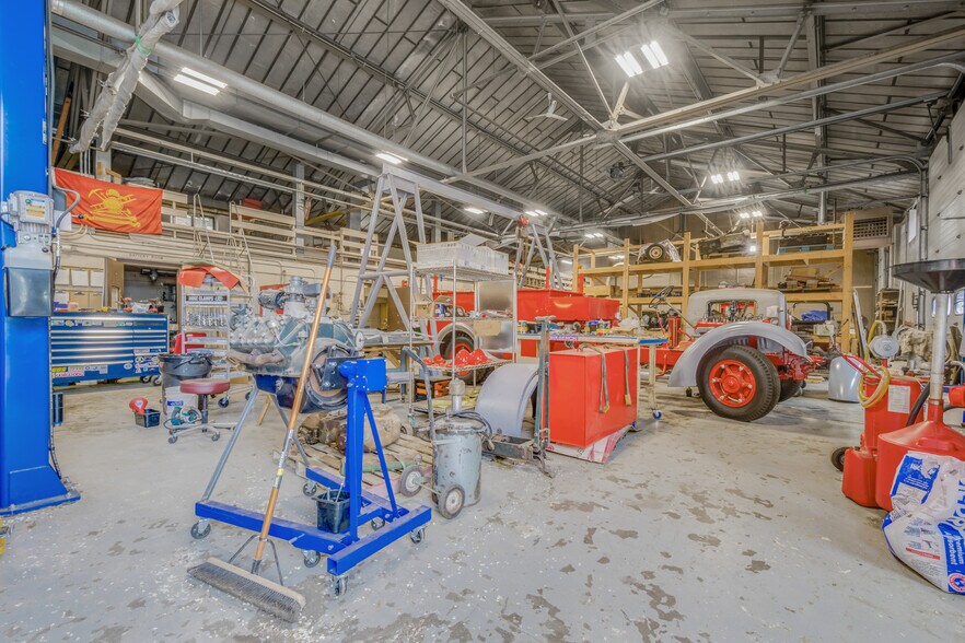 330 Main St, Manchester, CT à louer - Photo intérieure - Image 2 de 36