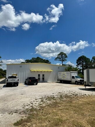 More details for 2532 Joan Ave, Panama City Beach, FL - Industrial for Sale