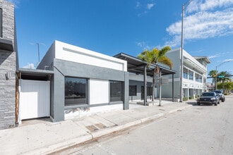 1919-1925 E Atlantic Blvd, Pompano Beach, FL à louer Photo intérieure- Image 2 de 25