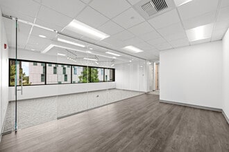 4949 S Syracuse St, Denver, CO à louer Photo intérieure- Image 2 de 4