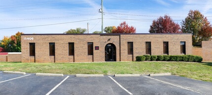 326 Edwardia Dr, Greensboro, NC à louer Photo du bâtiment- Image 1 de 5