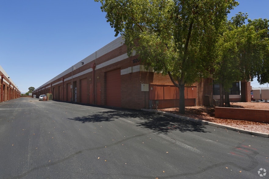 1920-1930 E 3rd St, Tempe, AZ à louer - Photo du bâtiment - Image 3 de 5