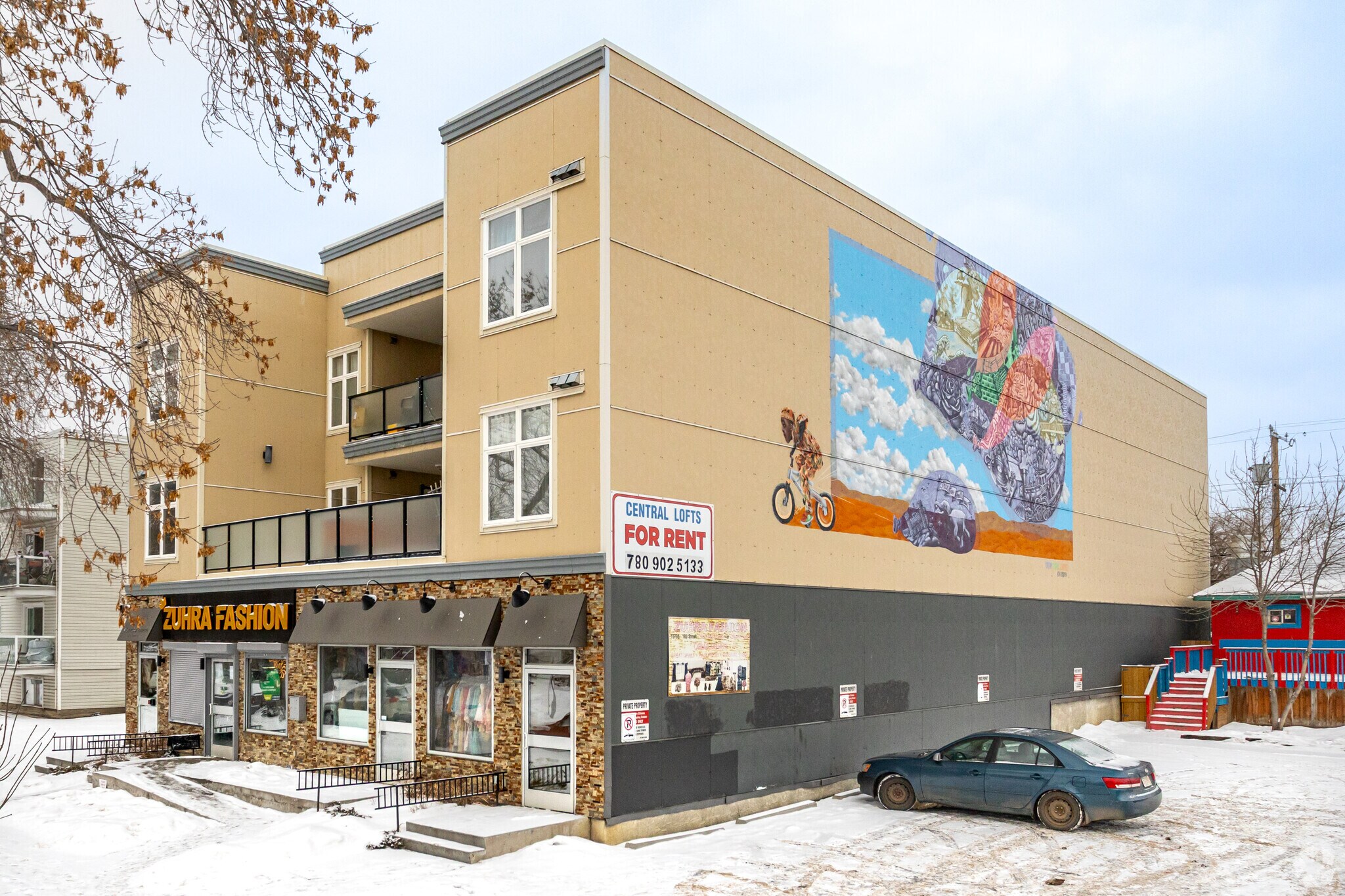 10705 103 St NW, Edmonton, AB à vendre Photo principale- Image 1 de 3