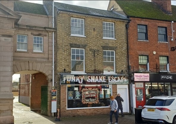 46 High St, Leighton Buzzard for lease Building Photo- Image 1 of 3