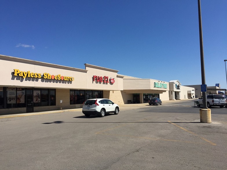 2500-2600 W Kings Hwy, Paragould, AR for sale - Building Photo - Image 1 of 1