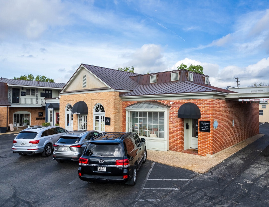 1601 W 38th St, Austin, TX for lease Interior Photo- Image 1 of 5