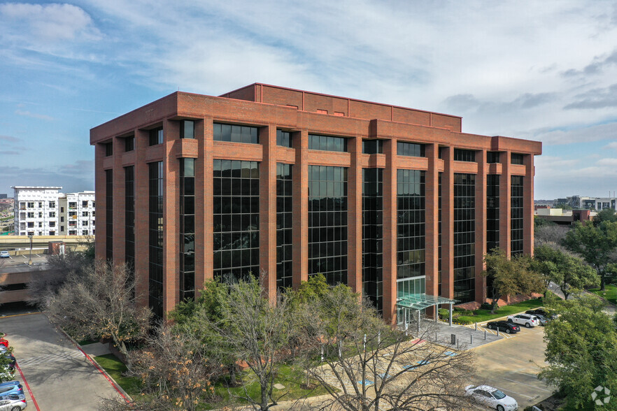 2400 Lakeside Blvd, Richardson, TX for lease - Building Photo - Image 1 of 10