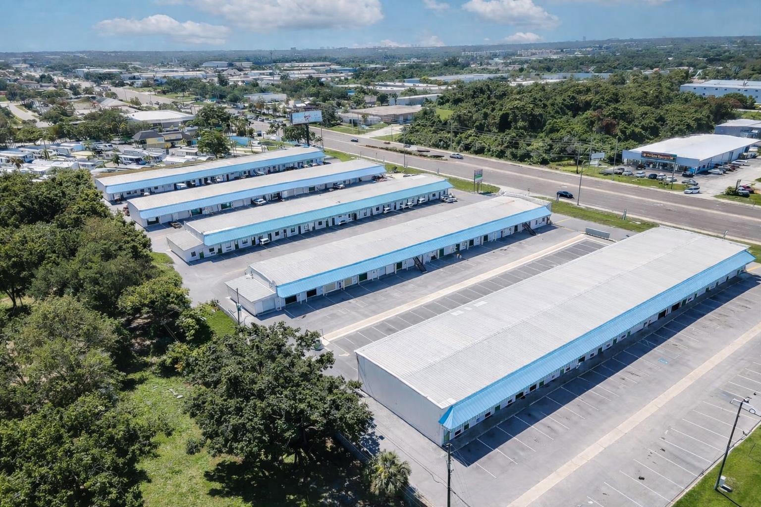 8340 Ulmerton Rd, Largo, FL for lease Primary Photo- Image 1 of 19