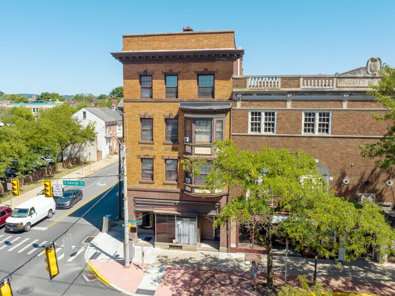 201 S George St, York, PA à vendre - Photo du bâtiment - Image 2 de 10