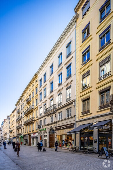 63 Rue Victor Hugo, Lyon for lease - Primary Photo - Image 1 of 3