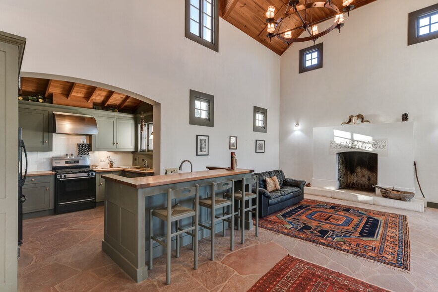 5279 FM 1117, Nixon, TX à vendre - Photo du bâtiment - Image 3 de 30