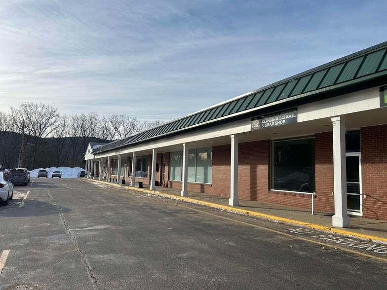 9 US Route 302, Glen, NH for lease - Building Photo - Image 1 of 11