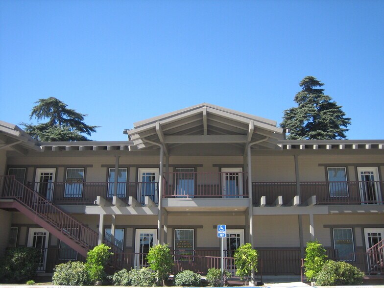 437 N Riverside Ave, Rialto, CA à vendre - Photo du bâtiment - Image 3 de 7