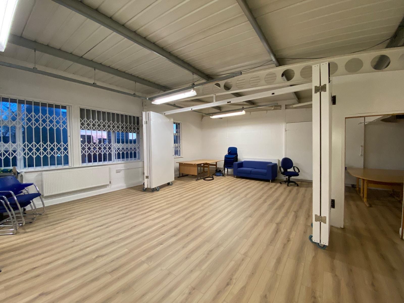 Portland St, Ashton Under Lyne for lease Interior Photo- Image 1 of 6