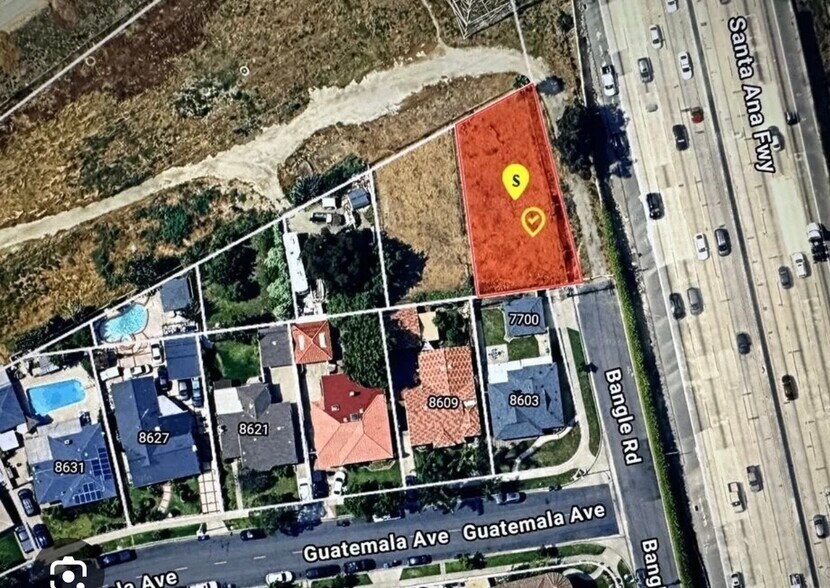 7700 Bangle Rd Ave, Downey, CA à vendre - Photo du bâtiment - Image 2 de 3