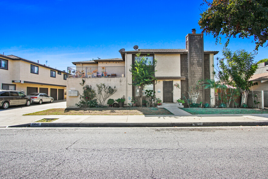 12048 Foster Rd, Norwalk, CA for sale - Building Photo - Image 1 of 1