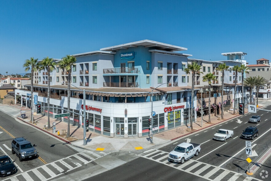 5th St, Huntington Beach, CA à louer - Photo du bâtiment - Image 2 de 16