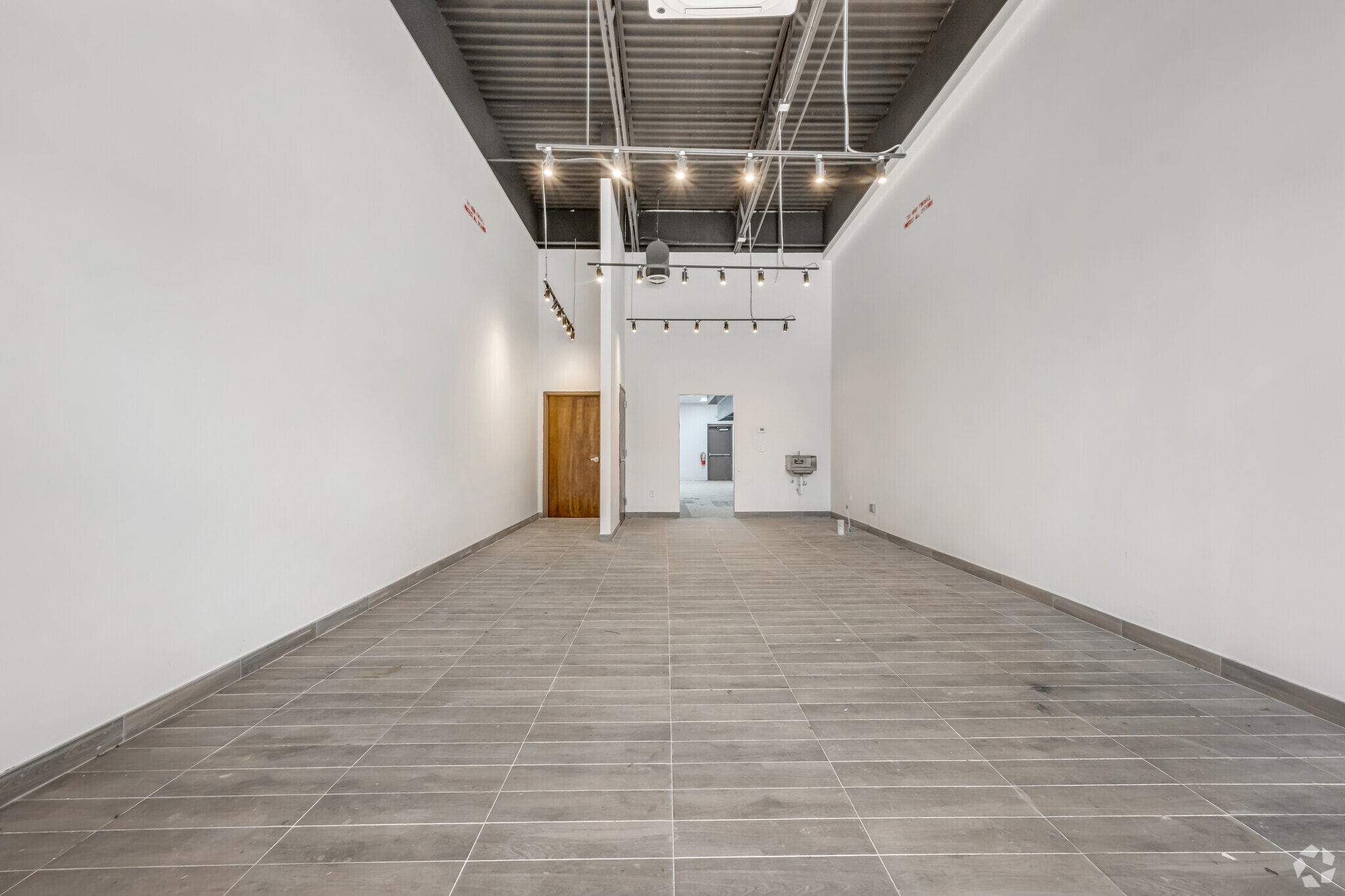 7655 Mall Pky, Stonecrest, GA à louer Photo intérieure- Image 1 de 6