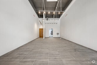 7655 Mall Pky, Stonecrest, GA à louer Photo intérieure- Image 1 de 6