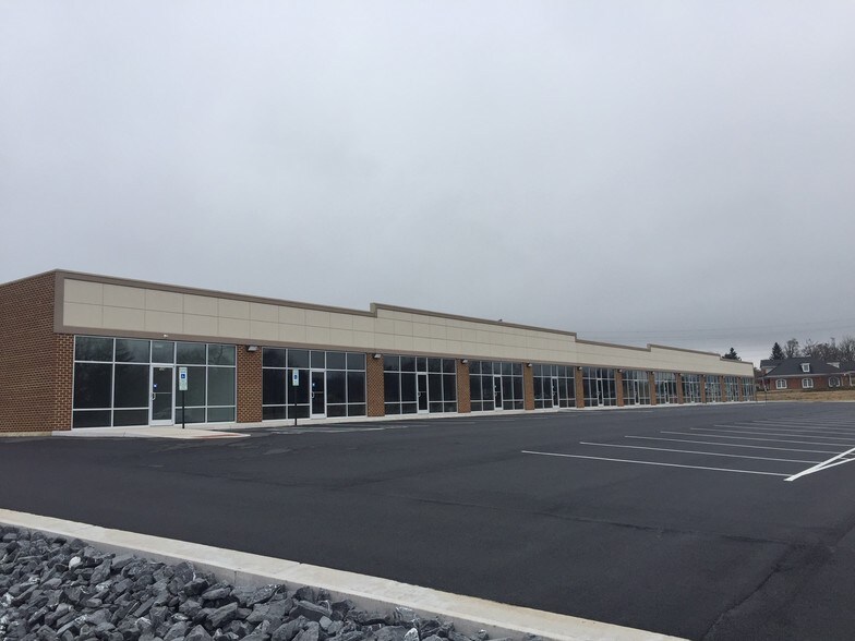 36 Parkway Ln, Fishersville, VA à louer - Autre - Image 3 de 5