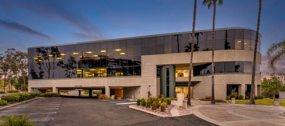 6020 Cornerstone Ct W, San Diego, CA for sale - Building Photo - Image 1 of 7