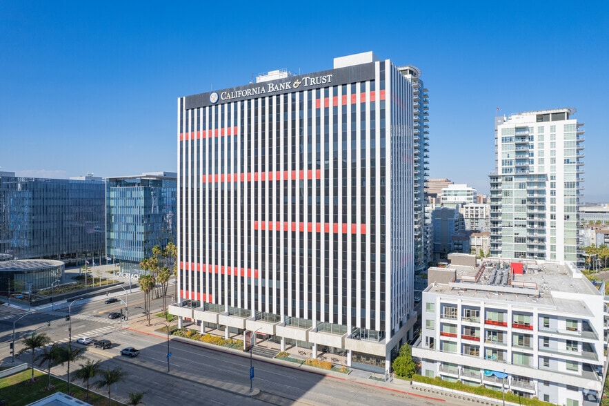 444 W Ocean Blvd, Long Beach, CA for lease - Primary Photo - Image 1 of 18