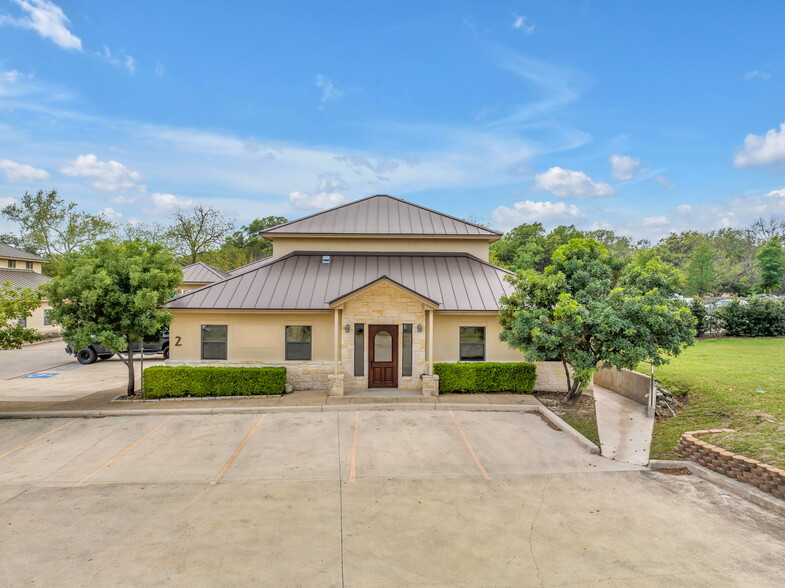 2128 Babcock Rd, San Antonio, TX à vendre - Photo du bâtiment - Image 1 de 1