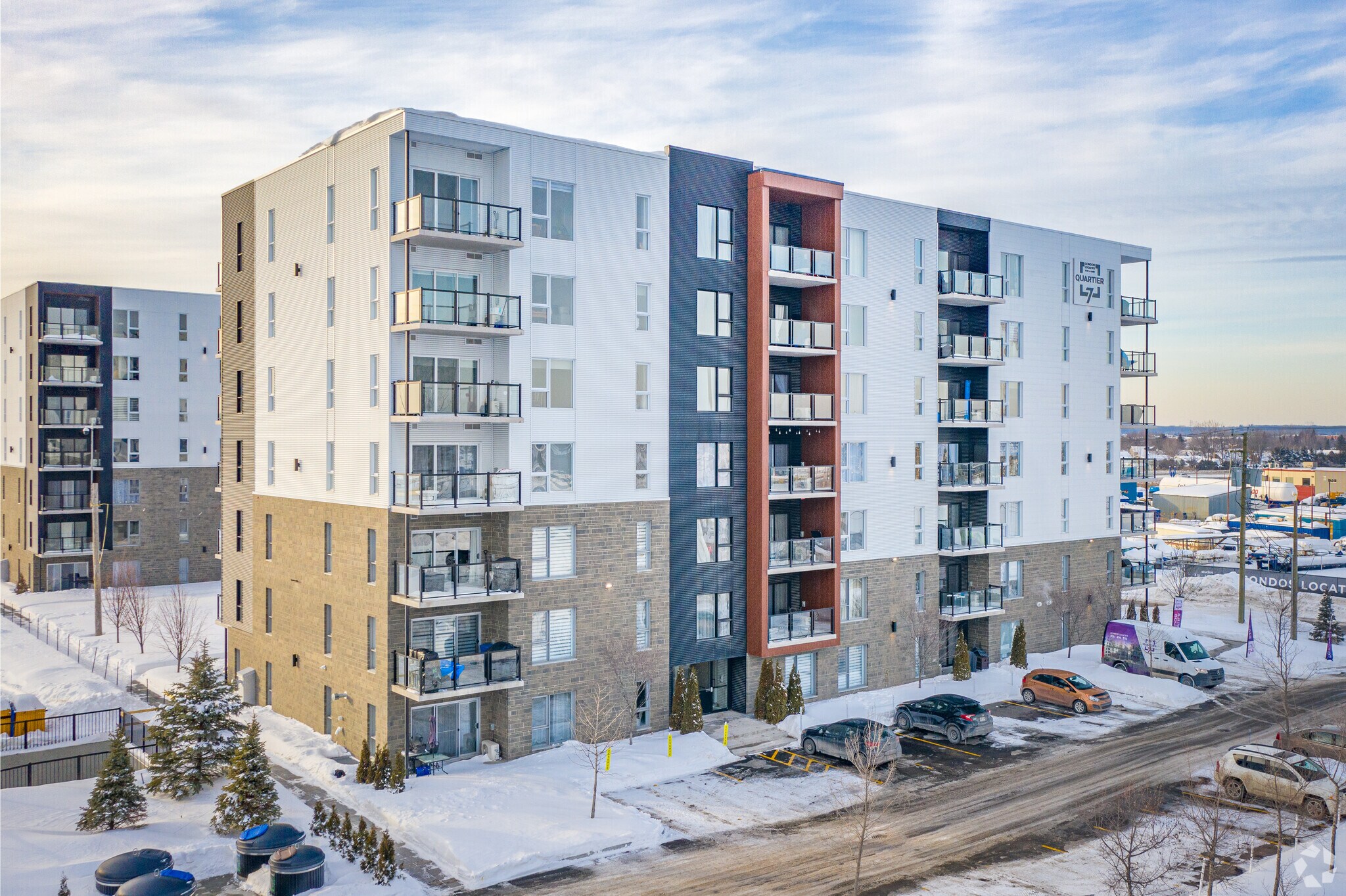 1449-1451 Av De La Gare, Mascouche, QC à louer Photo du bâtiment- Image 1 de 5
