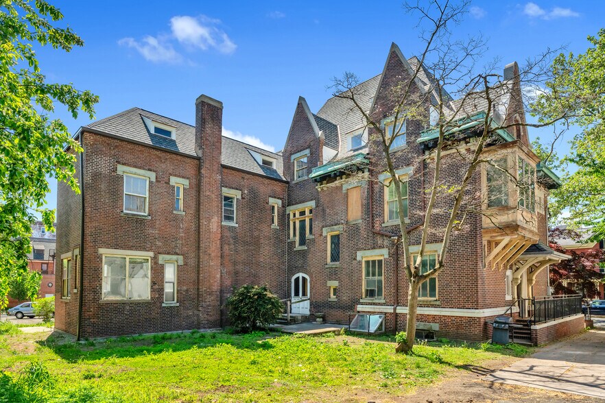 51 Trumbull St, New Haven, CT à vendre - Photo du bâtiment - Image 2 de 81