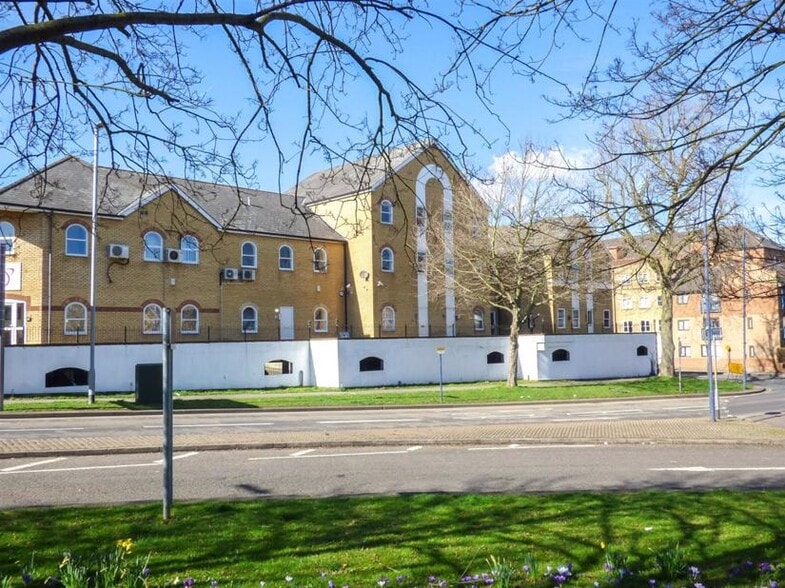 47-58 Bath St, Gravesend for lease - Building Photo - Image 2 of 3