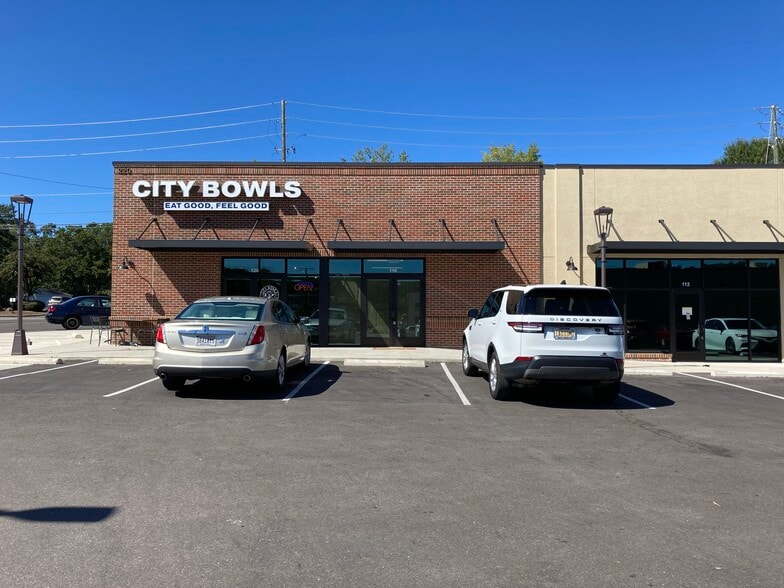 208-218 Main St, Trussville, AL for lease - Building Photo - Image 2 of 7