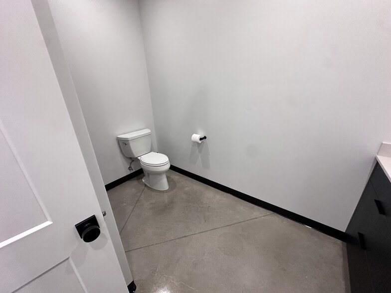 4196 S Airport Pky, St George, UT for sale - Building Photo - Image 3 of 10