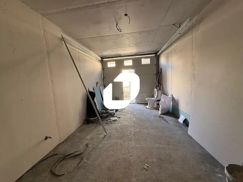 Rue Du General Leclerc, SAINT-OUEN-L'AUMONE for lease Interior Photo- Image 1 of 8