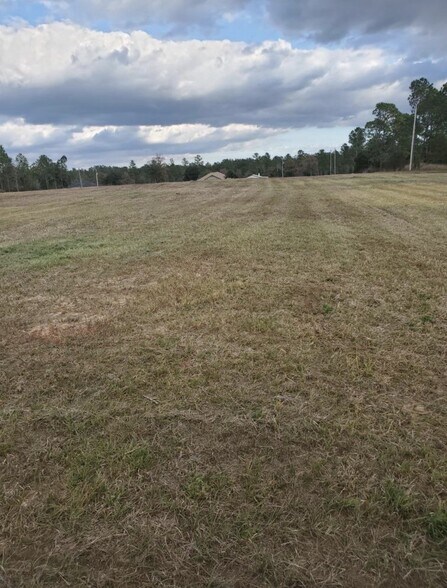 30225 Osprey Ln, Robertsdale, AL à vendre - Photo du bâtiment - Image 2 de 4