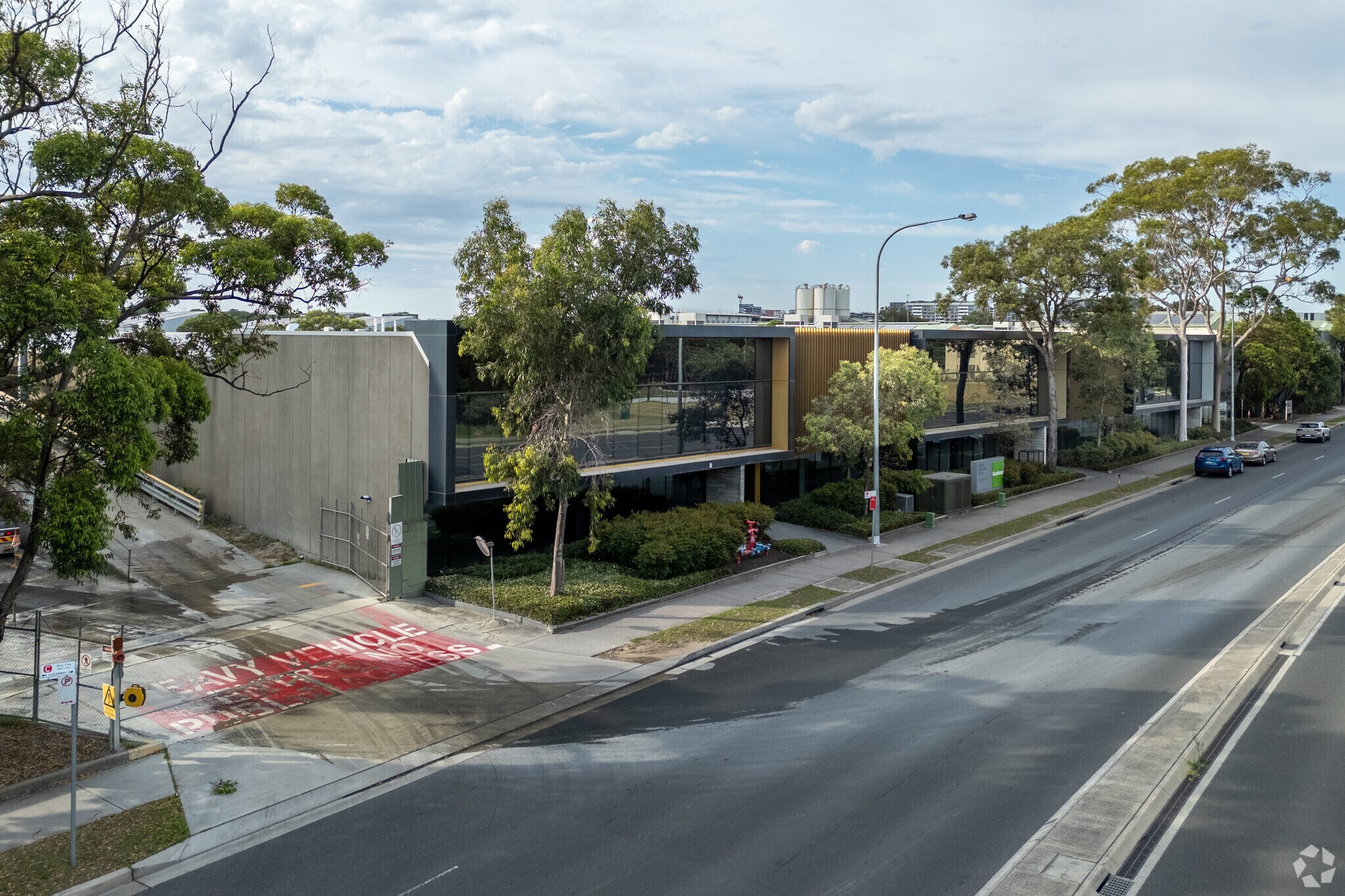 134-148 Euston Rd, Alexandria for lease Primary Photo- Image 1 of 5