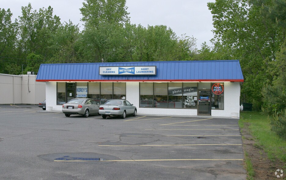 2799 Main St, Glastonbury, CT à louer - Photo du bâtiment - Image 2 de 5