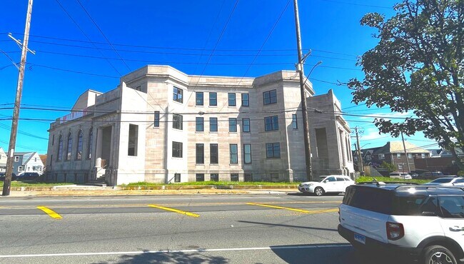 More details for 90-01 Beach Channel Dr, Rockaway Beach, NY - Office for Sale