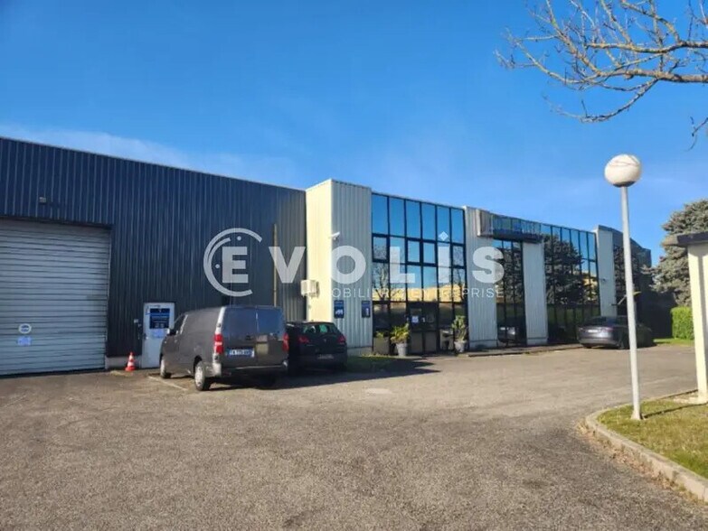 Flex in Genas for lease - Building Photo - Image 2 of 20