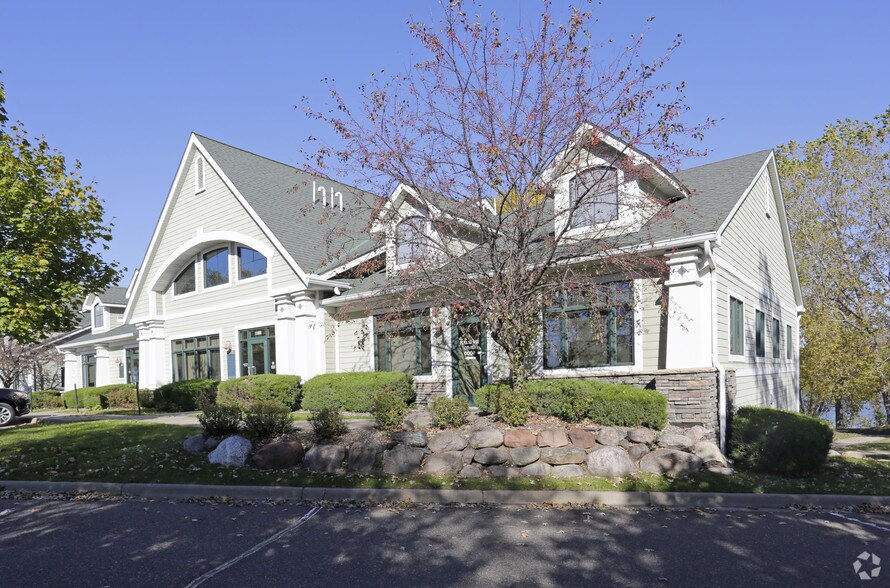 11100-11116 N Zealand Ave, Champlin, MN à louer - Photo principale - Image 1 de 5