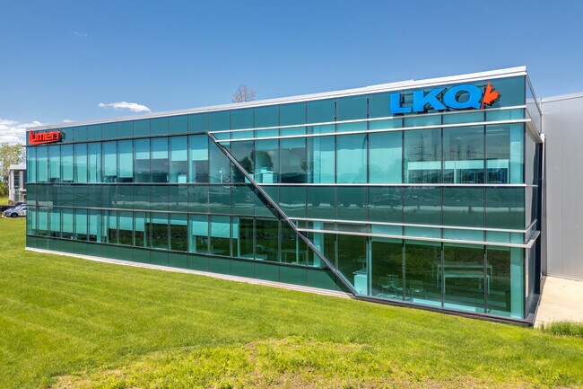 More details for 50 Rue Jean-Paul-Cayer, Blainville, QC - Industrial for Lease