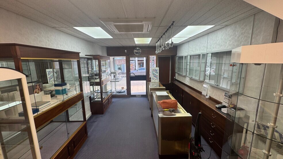 67 Regent St, Leamington Spa à louer - Photo du bâtiment - Image 3 de 13