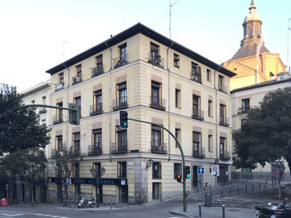 Plus de détails pour Plaza De La Cruz Verde, 1, Madrid - Multi-résidentiel à vendre